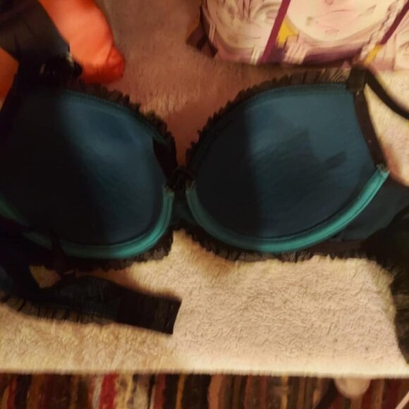 Teal & black polka dot 34c bra with ruffles - Picture 8 of 9